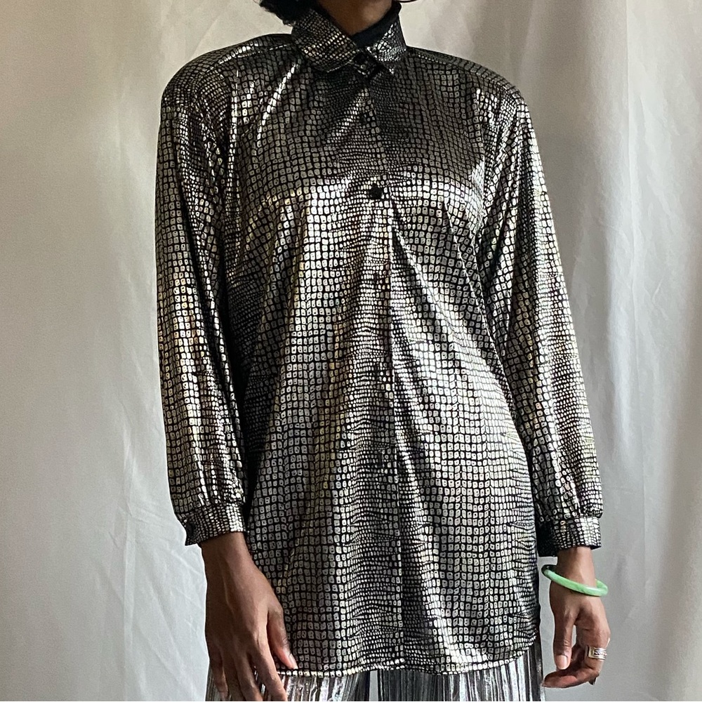 Vintage metallic long sleeve blouse